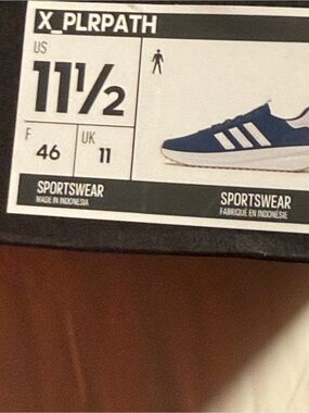 New Men’s Adidas Navy Blue and White Sportswear Runner
